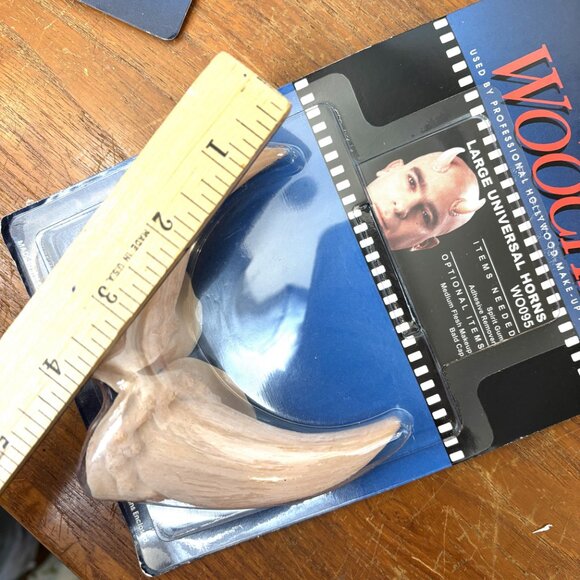 Cinema Secrets Woochie Large Universal Devil Horns Latex Appliance NWT NOS - Picture 10 of 13